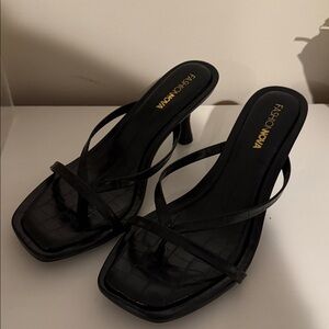 Fashion Nova Glossy Black Heels